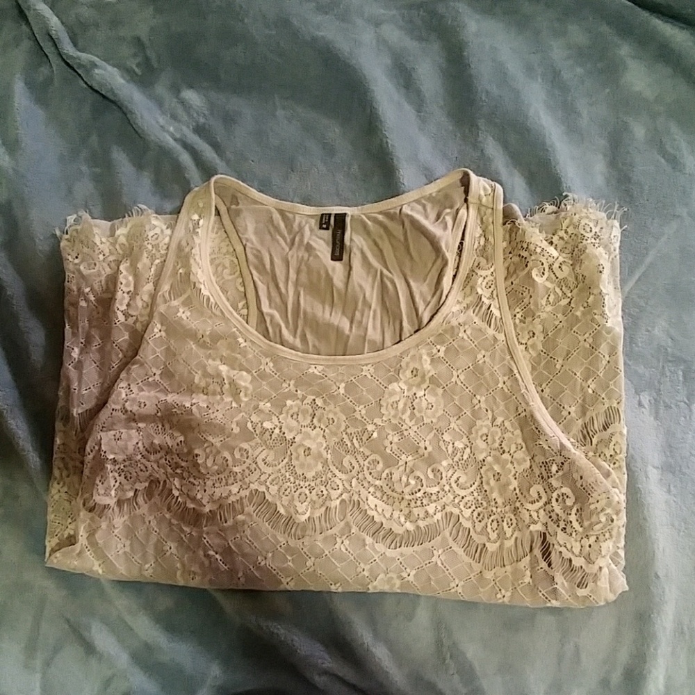 Very nice sleeveless shirt